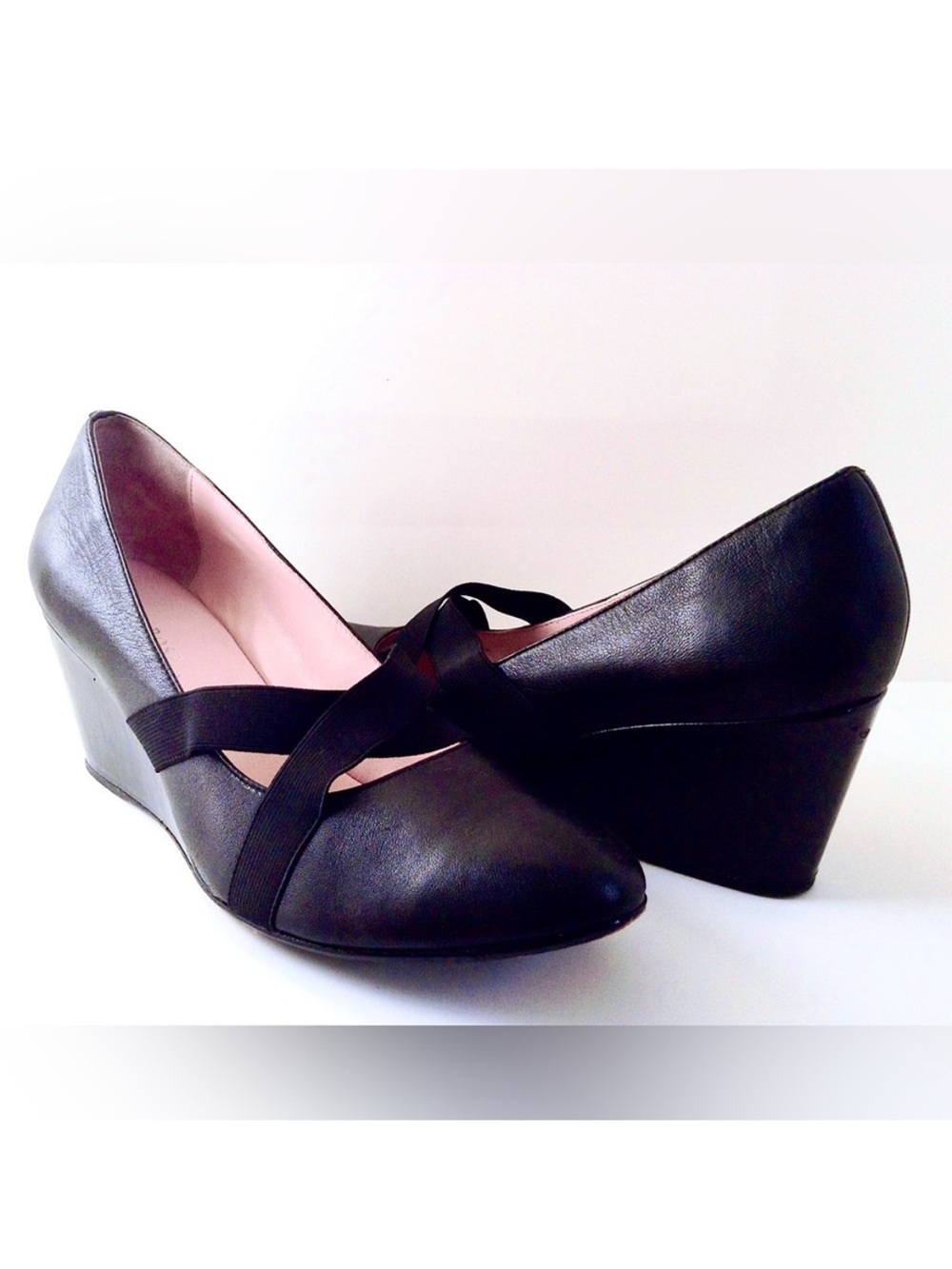 Taryn Rose Kimber Black Leather Wedge Pumps Comfort Orthopedic Shoes US 7 37.5